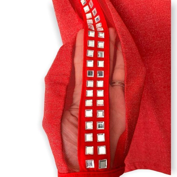 Cathy Daniels Sparkly Red 3/4 Sleeved Top S (A-037) - Picture 3 of 6